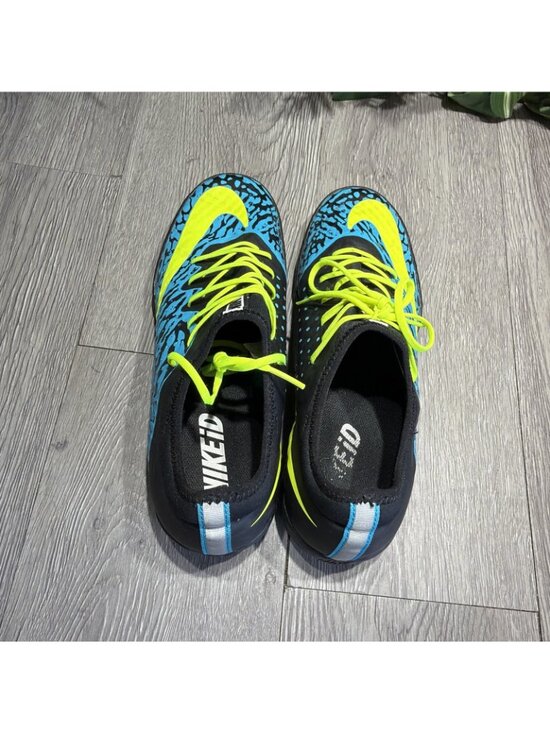 Nike MercurialX Finale II TF futsal shoes in a red, yellow  Nike Mercurial X Finale II NJR TF Animal Print Soccer Futsal Shoes US Women 8.5